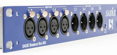 BoB800 break-out box